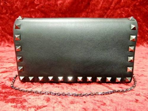 バッグのVALENTINO