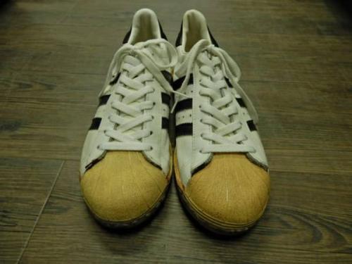 アディダスのSUPERSTAR