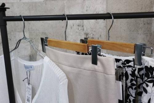 インポートブランドのキャリアファッション