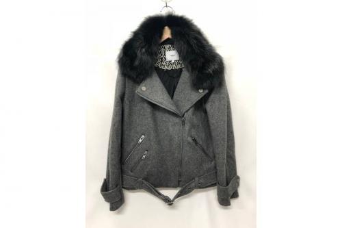 アウターのレディース