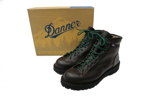 トレッキングブーツのメンズ