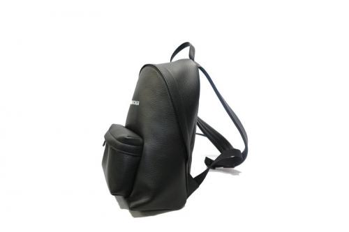 バレンシアガのバッグパック