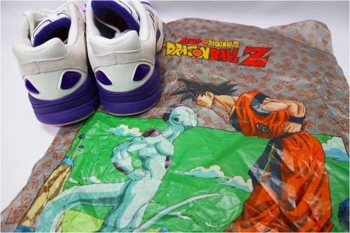 アディダスのadidas DRAGONBALL Z フリーザ