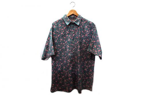 レインスプーナーのアロハシャツ