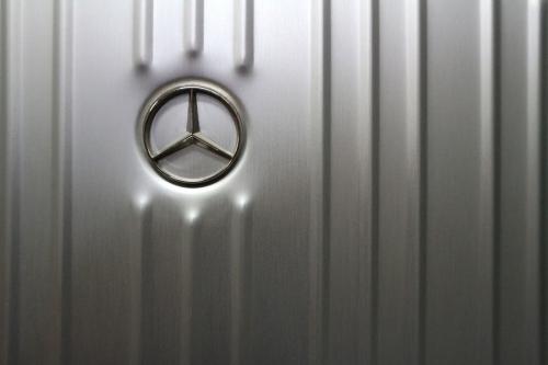 ビジネスアイテムのMercedes-Benz