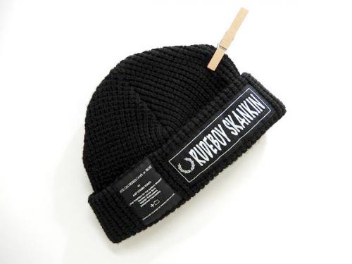 インポートブランドのFRED PERRY×ART COMES FIRST