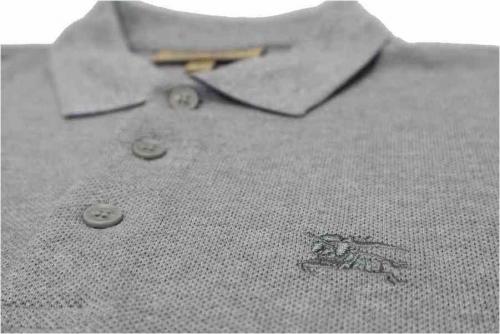 バーバリーのポロシャツ