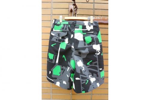 コムデギャルソンオムプリュスのショートパンツ