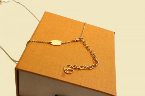 ルイヴィトンのネックレス・LV&ME M