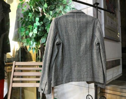 フォーティファイブアールのツイードジャケット