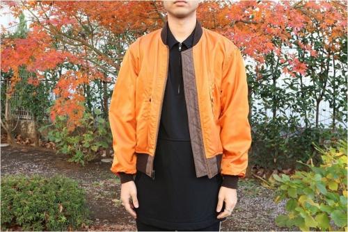 ストライプ4Bジャケットの三鷹