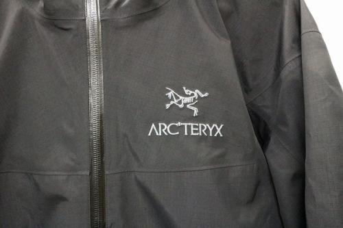 アークテリクスのBeta SL Jacket