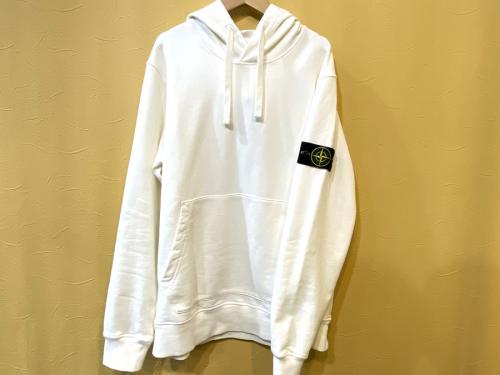 STONE ISLANDのストーンアイランド