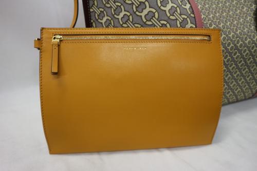 トリーバーチのPERRY JACQUARD OVERSIZED TOTE