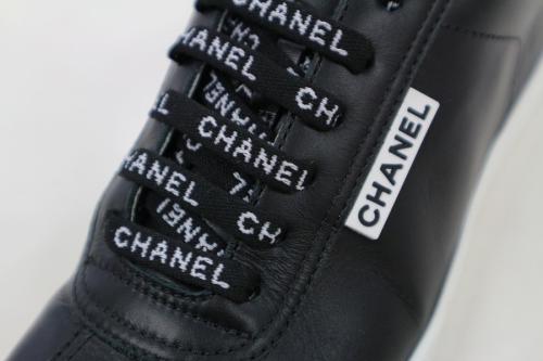 シューレースロゴレザースニーカーのカーフスキン・PVCスニーカー