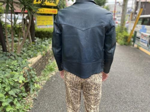 アディクト クローズのHORSEHIDE DOUBLE RIDERS