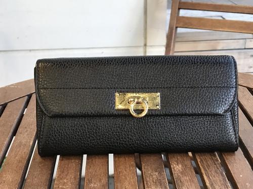 Salvatore Ferragamoのサルヴァトーレ フェラガモ