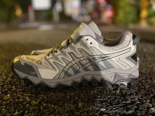 asics×BEAMSのアシックス×ビームス