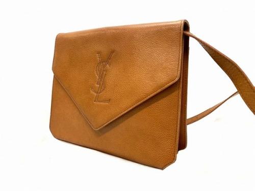 イヴサンローランのビンテージ YSL ビッグロゴ ショルダーバッグ