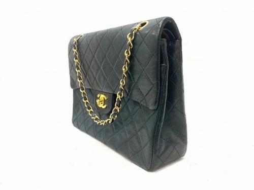 シャネルのマトラッセ25