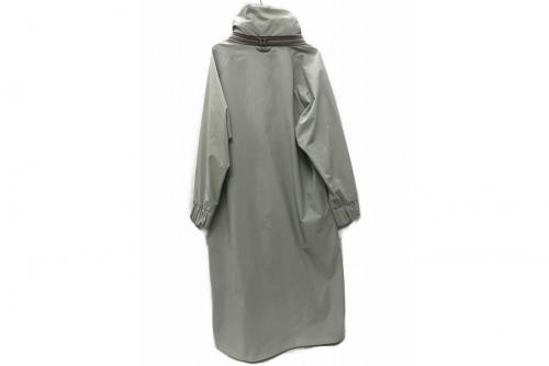 ハトラのワイドロングコート