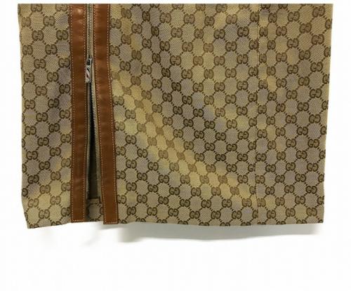 グッチのLeather Trim Logo Skirt with Zipper