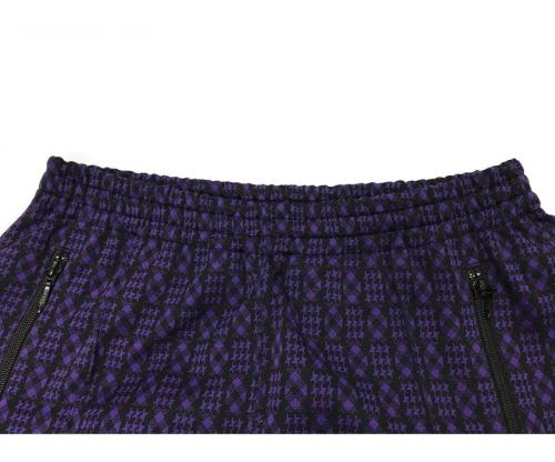 トラックパンツのストライプパンツ