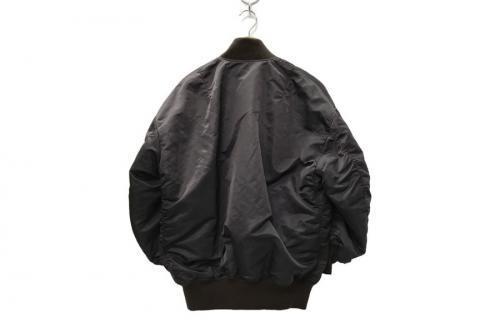 アンスクリアの21AW Big MA-1ジャケット