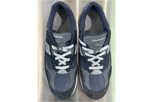 ニューバランスの992