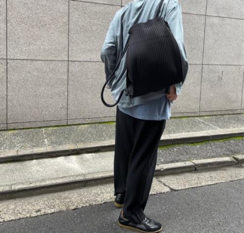 HOMME PLISSE ISSEY MIYAKEのオム プリッセ イッセイ ミヤケ
