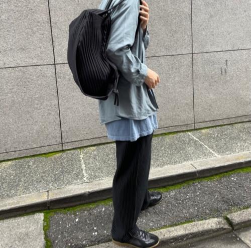 オム プリッセ イッセイ ミヤケのバッグ