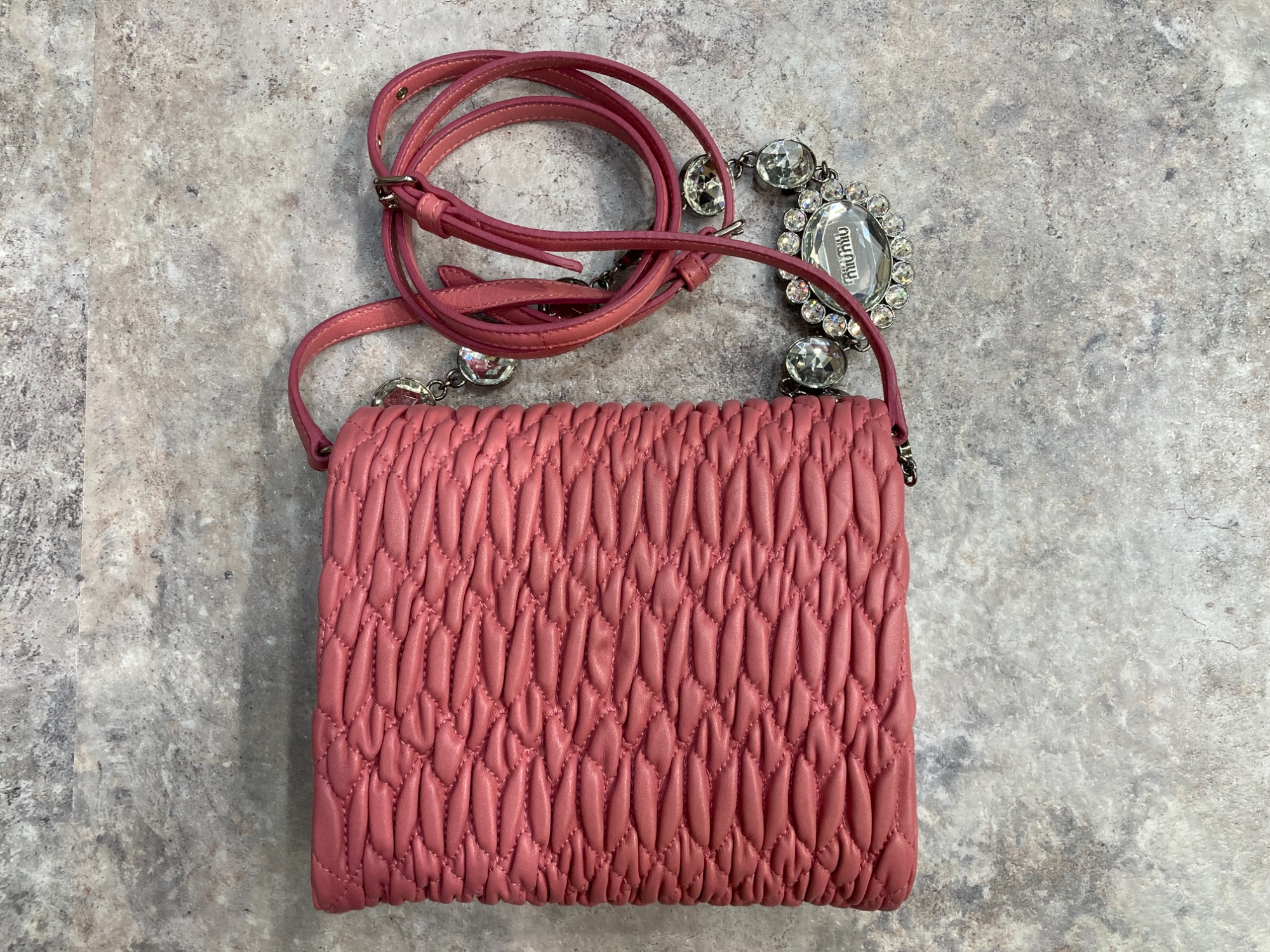 MIU MIU/ミュウミュウ】よりマテラッセ2WAYバッグが買取入荷いたしまし