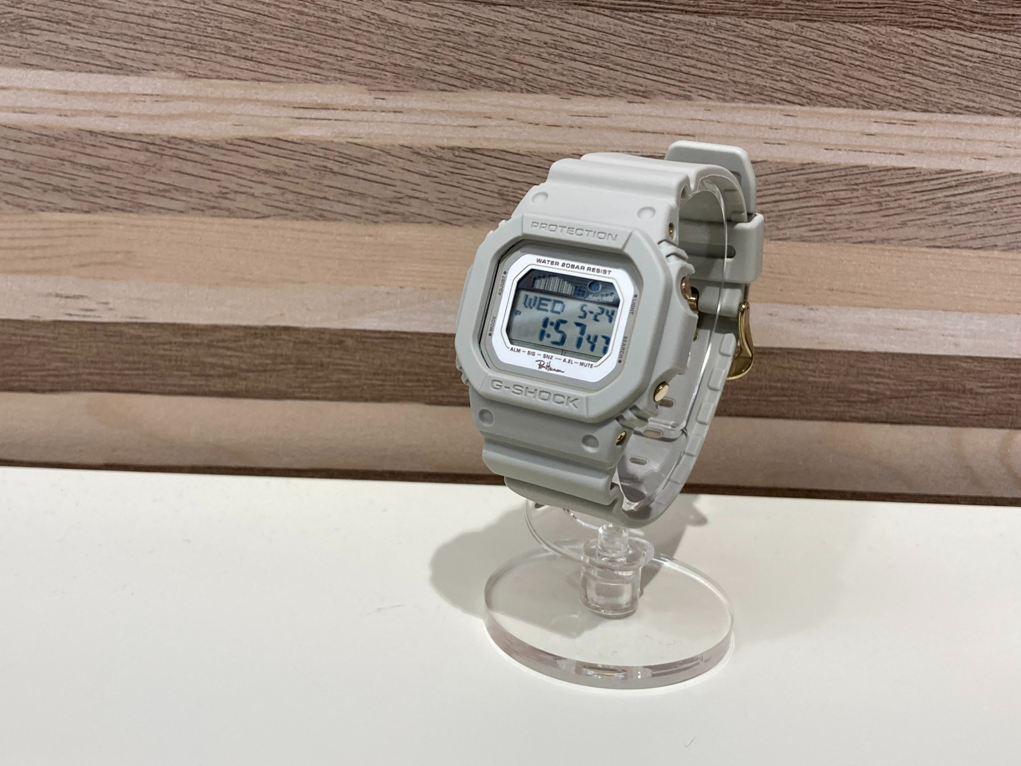 CASIO×Ron herman/カシオ×ロンハーマン】よりコラボG-SHOCK GLX5600が