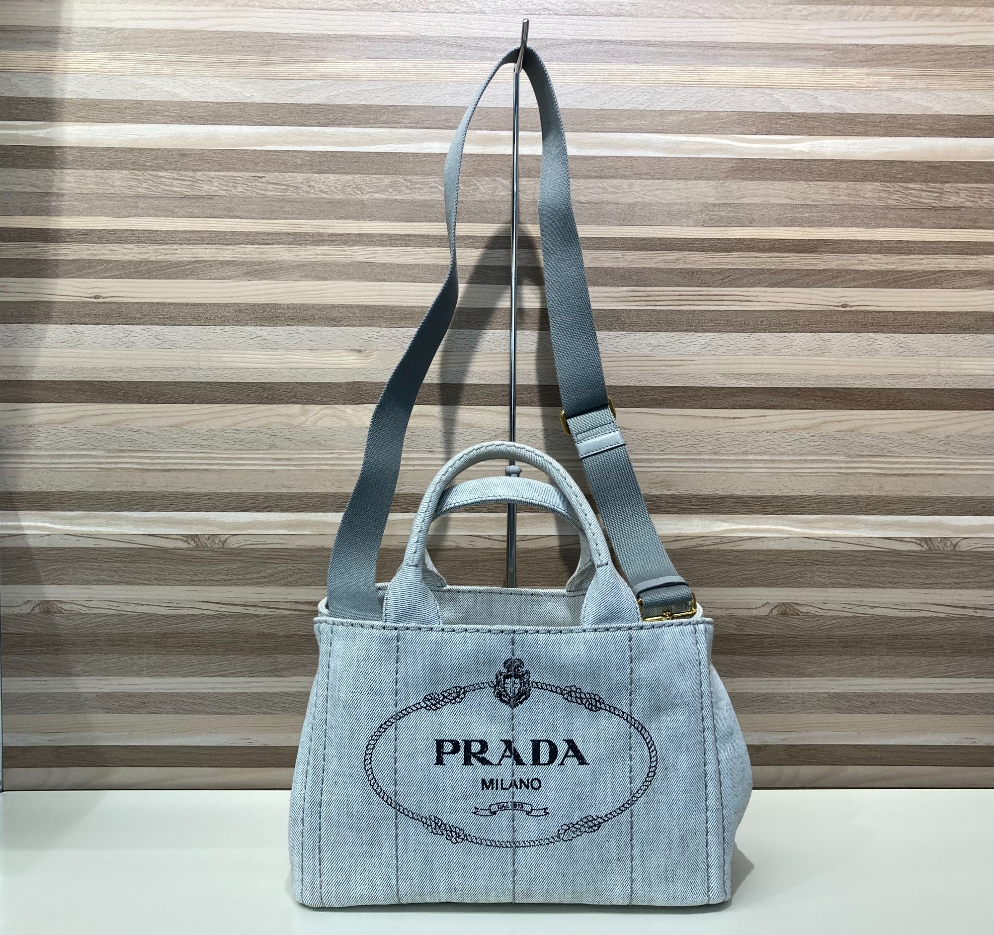 PRADA/プラダ】より2WAYカナパデニムトートが買取入荷いたしました 