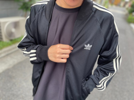 「ヴィンテージアイテムのadidas 」