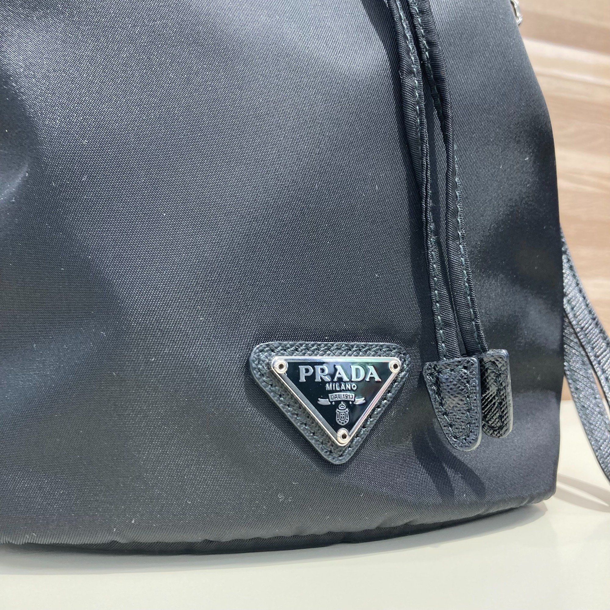 PRADA ナイロンポーチ セール】プラダ☆ナイロン ポーチ トライアングルロゴ☆1NA021 (PRADA