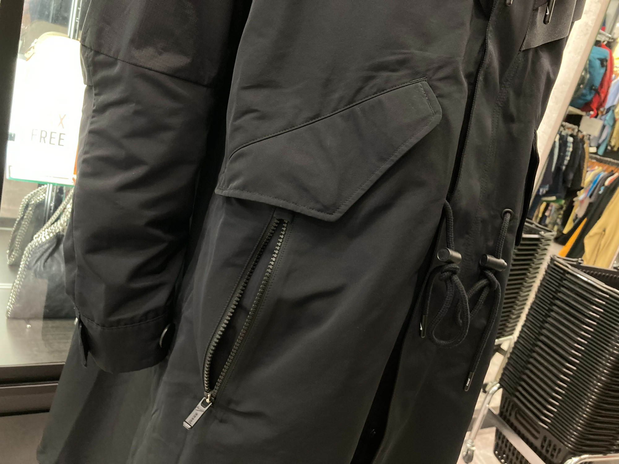 NIKE×SACAI / ナイキ×サカイ 】よりコラボトレンチジャケットの