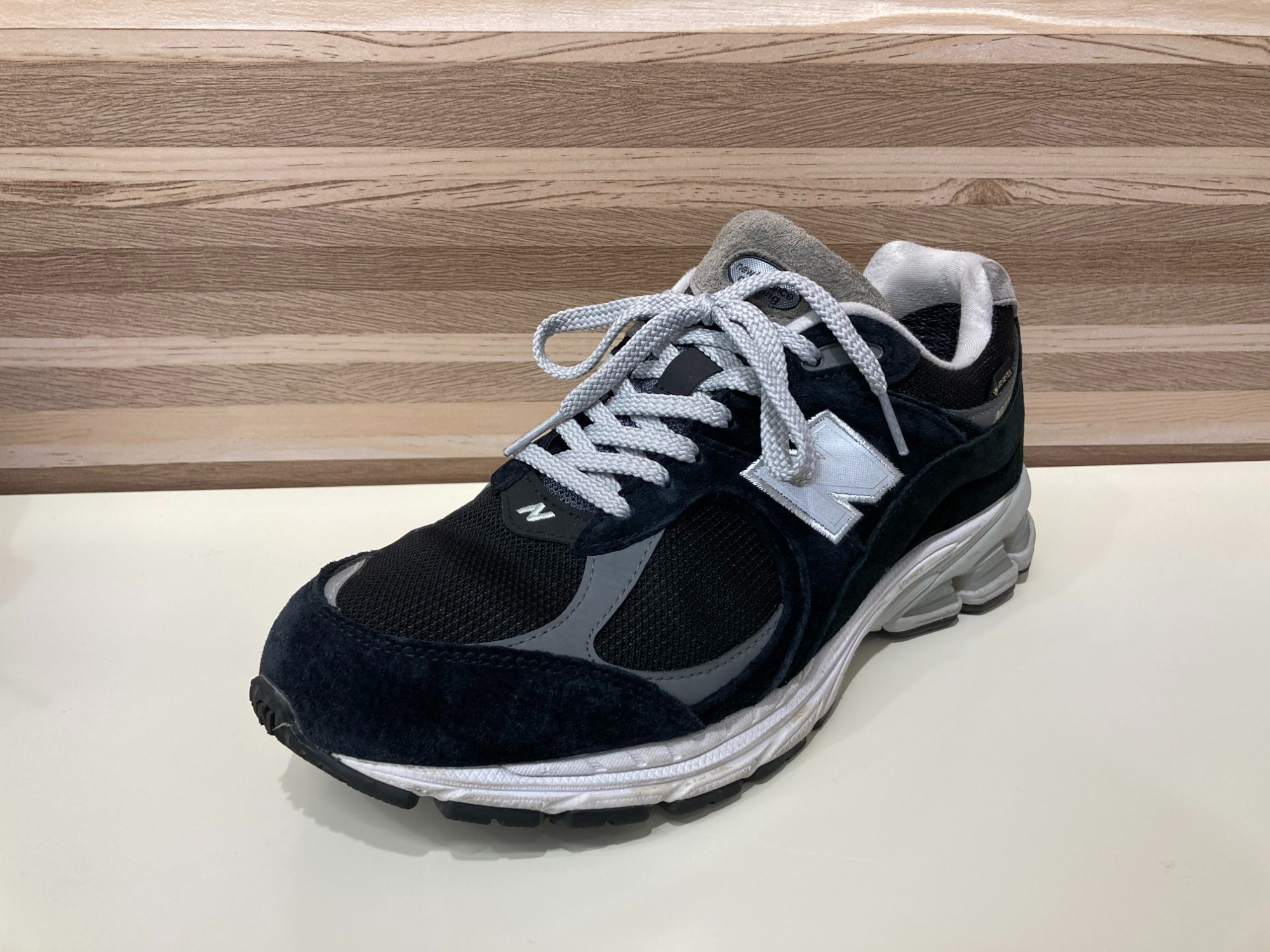 BEAUTY&YOUTH New Balance ブラック スニーカー NEW BLANCE / ニューバランス 】よりスニーカーのご紹介[2023.08