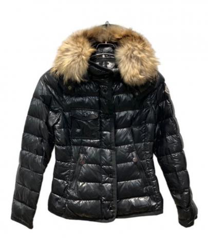 「ラグジュアリーブランドのMONCLER 」