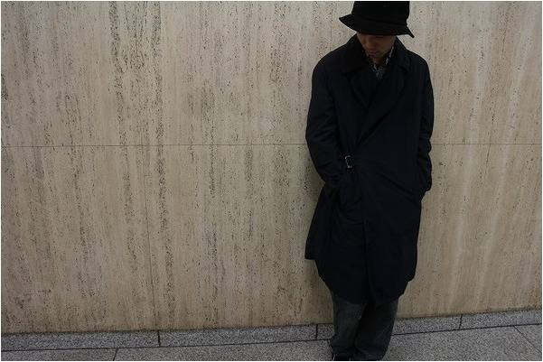 トレンチコートの原型・・・【comoli(コモリ)】タイロッケンコート入荷