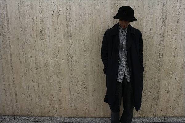 トレンチコートの原型・・・【comoli(コモリ)】タイロッケンコート入荷