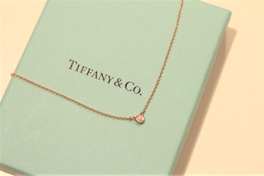 Tiffany Co ティファニー よりダイヤモンドバイザヤードネックレスのご紹介 19 03 29発行