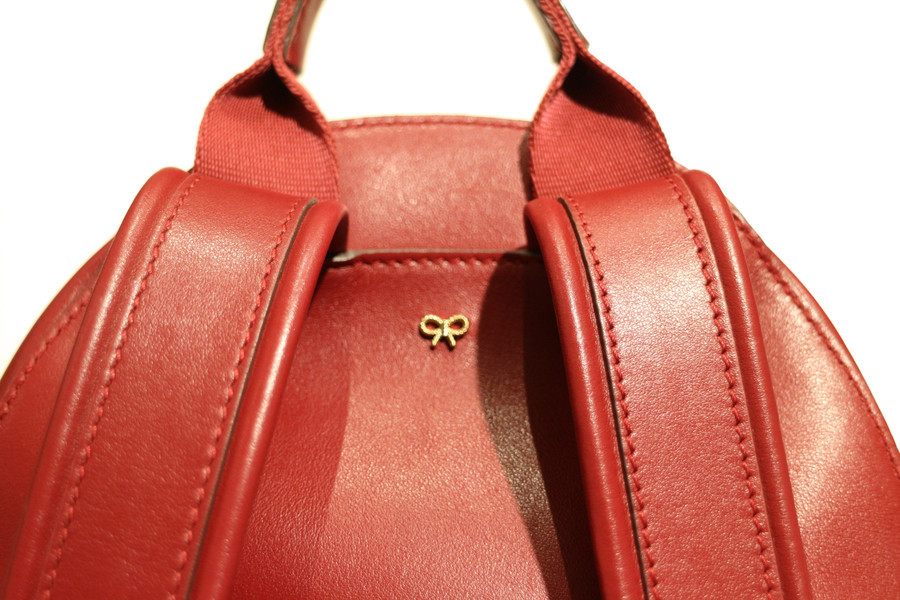 ANYA HINDMARCH/アニヤハインドマーチ】レザーアイズミニバック