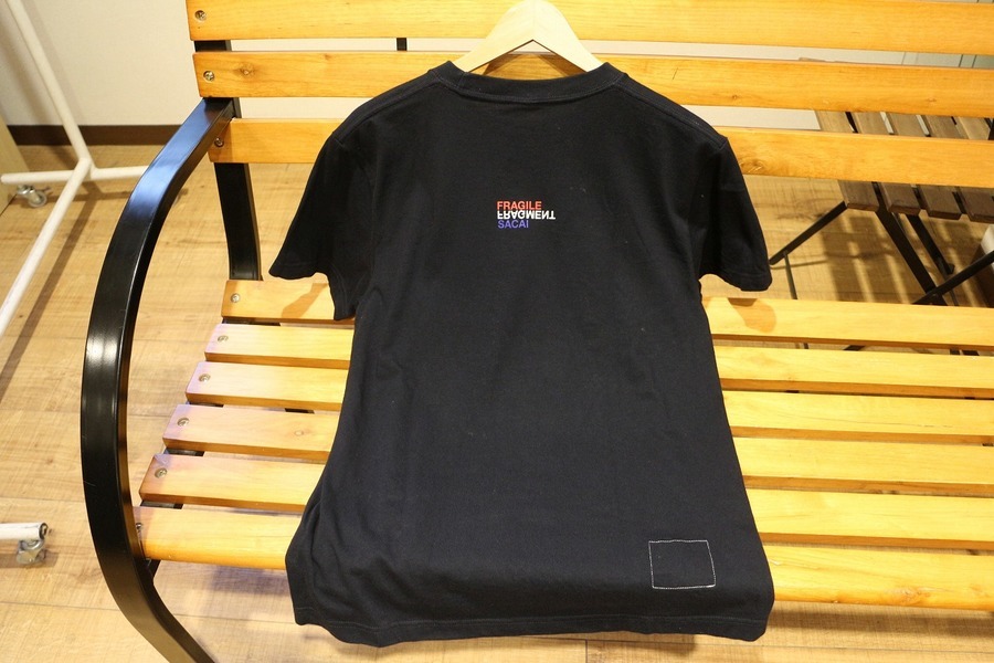 sacai×FRAGMENT/サカイ×フラグメント】Bonjour sacai TEE、FRAGILE TEE