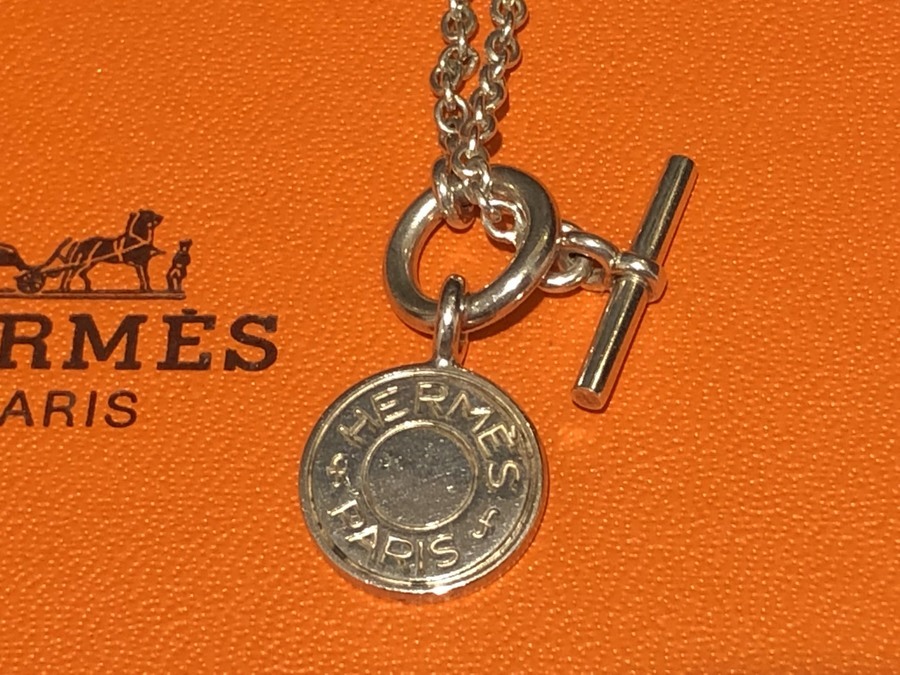 HERMES カルーゼル ネックレス セリエ オレンジ 2024 12購入