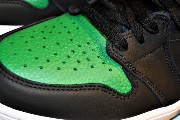 NIKE / ナイキ】AIR JORDAN 1 RETRO HIGH OG BLACK/PINE GREEN