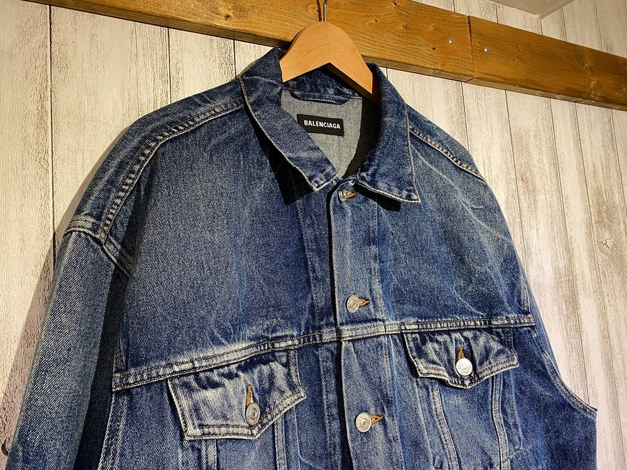 BALENCIAGA/バレンシアガ】 DENIM JACKET （643398）入荷情報[2020.11