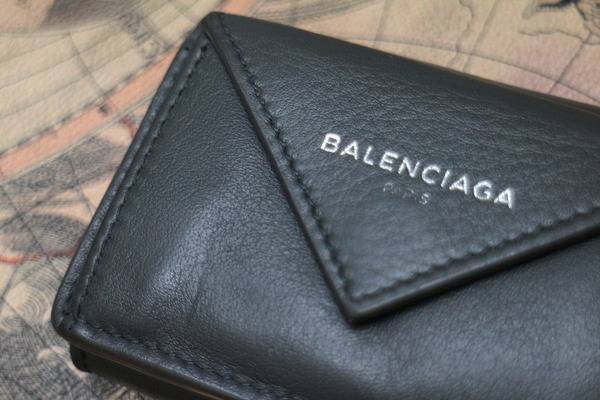 BALENCIAGAから最新モデルの財布が入荷しました！[2018.08.08発行]