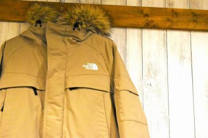 「アウトドアブランドのTHE NORTH FACE 」