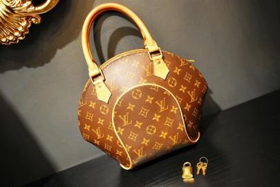 「インポートブランドのLOUIS　VUITTON 」